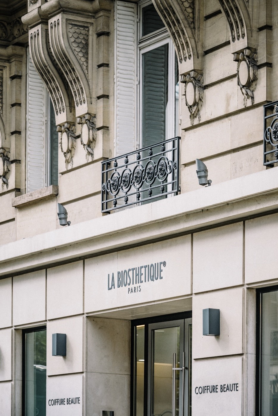 картинка Выездной семинар в Ваш Салон магазин labiosthetique являющийся официальным дистрибьютором в России 