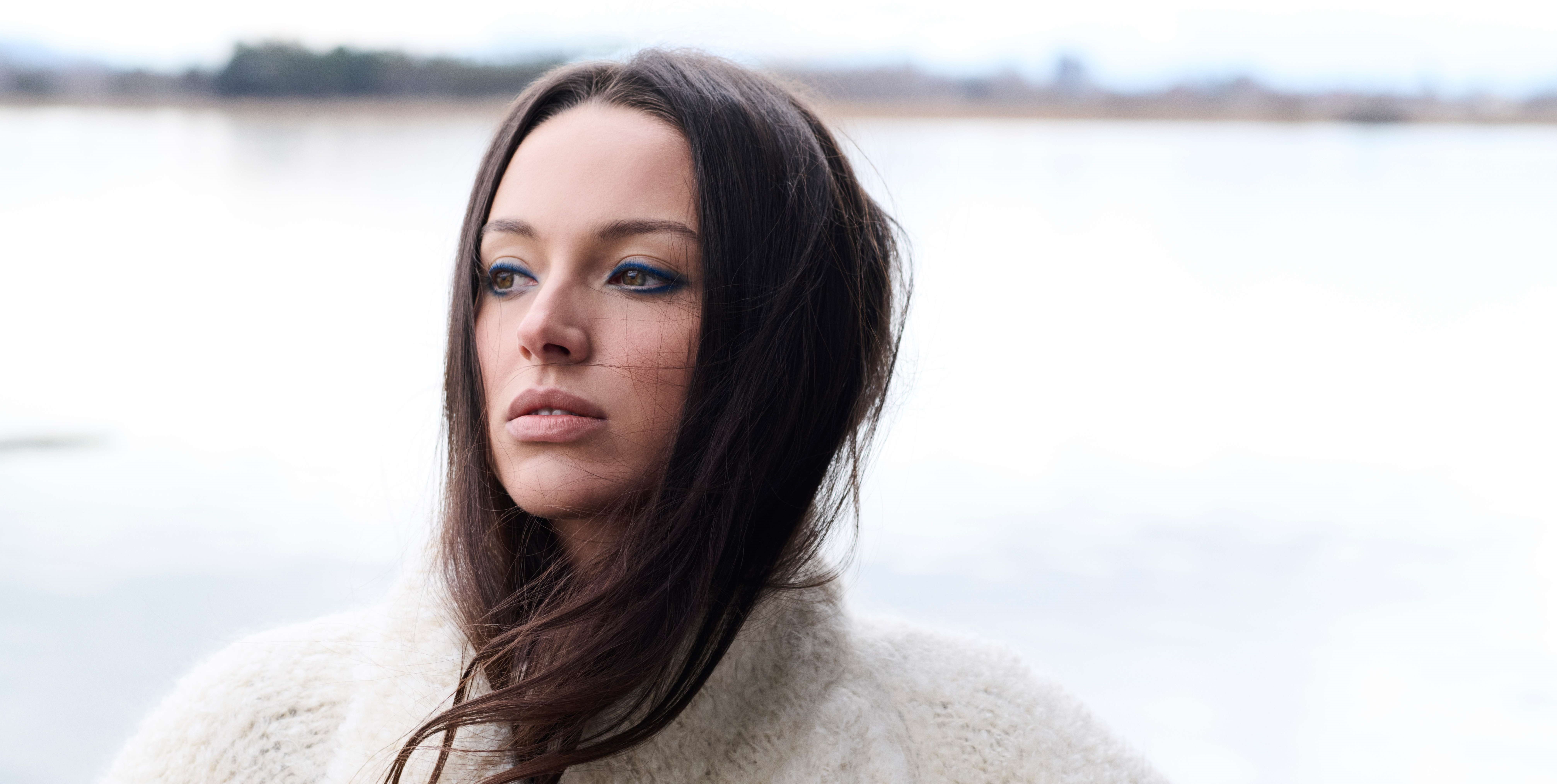 Как сохранить красоту волос в холодное время года?