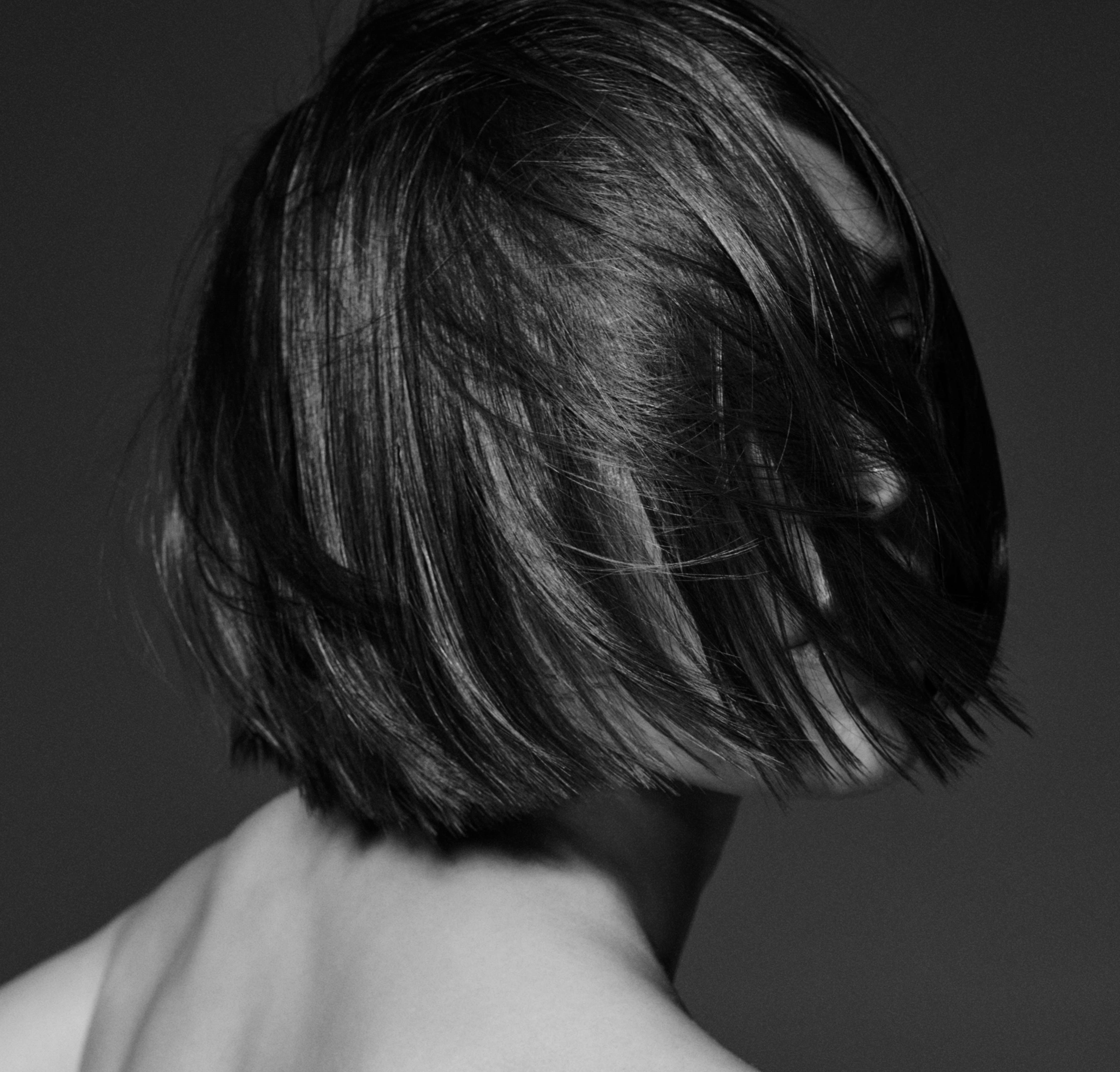 Как избавиться от перхоти на голове быстро и эффективно?