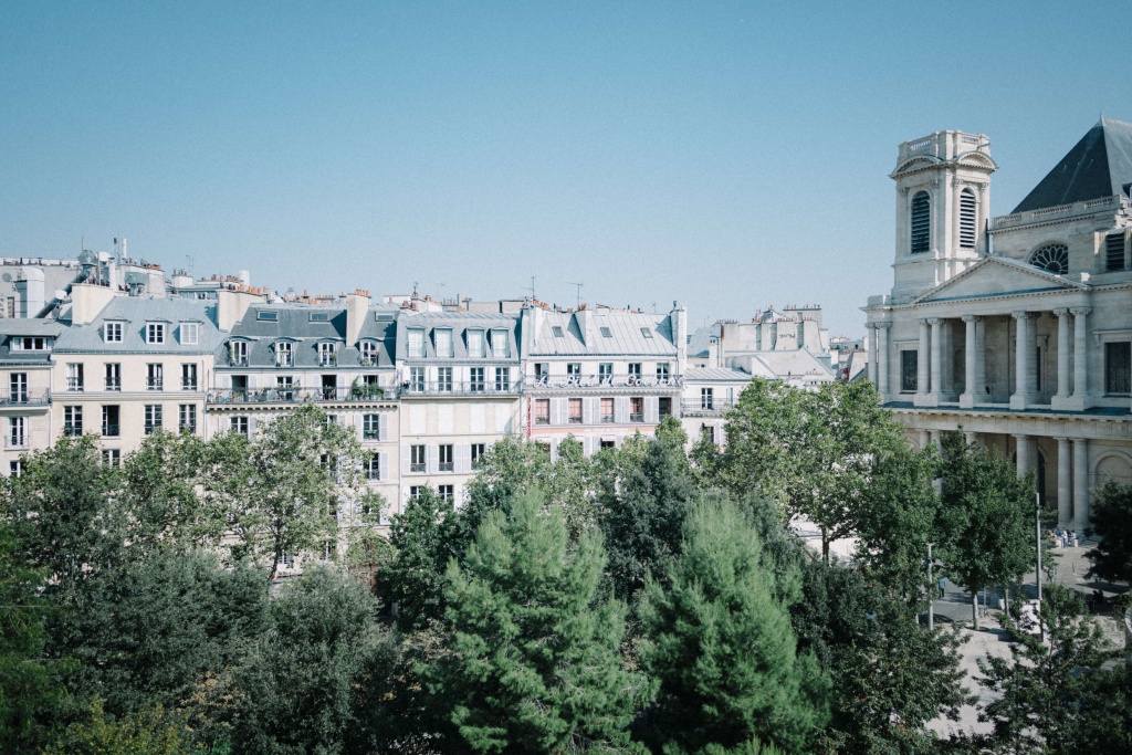 Corporate Paris Generic 53 3-2 sRGB 1024.jpg Corporate Paris Generic 53 3-2 sRGB 1024.jpg